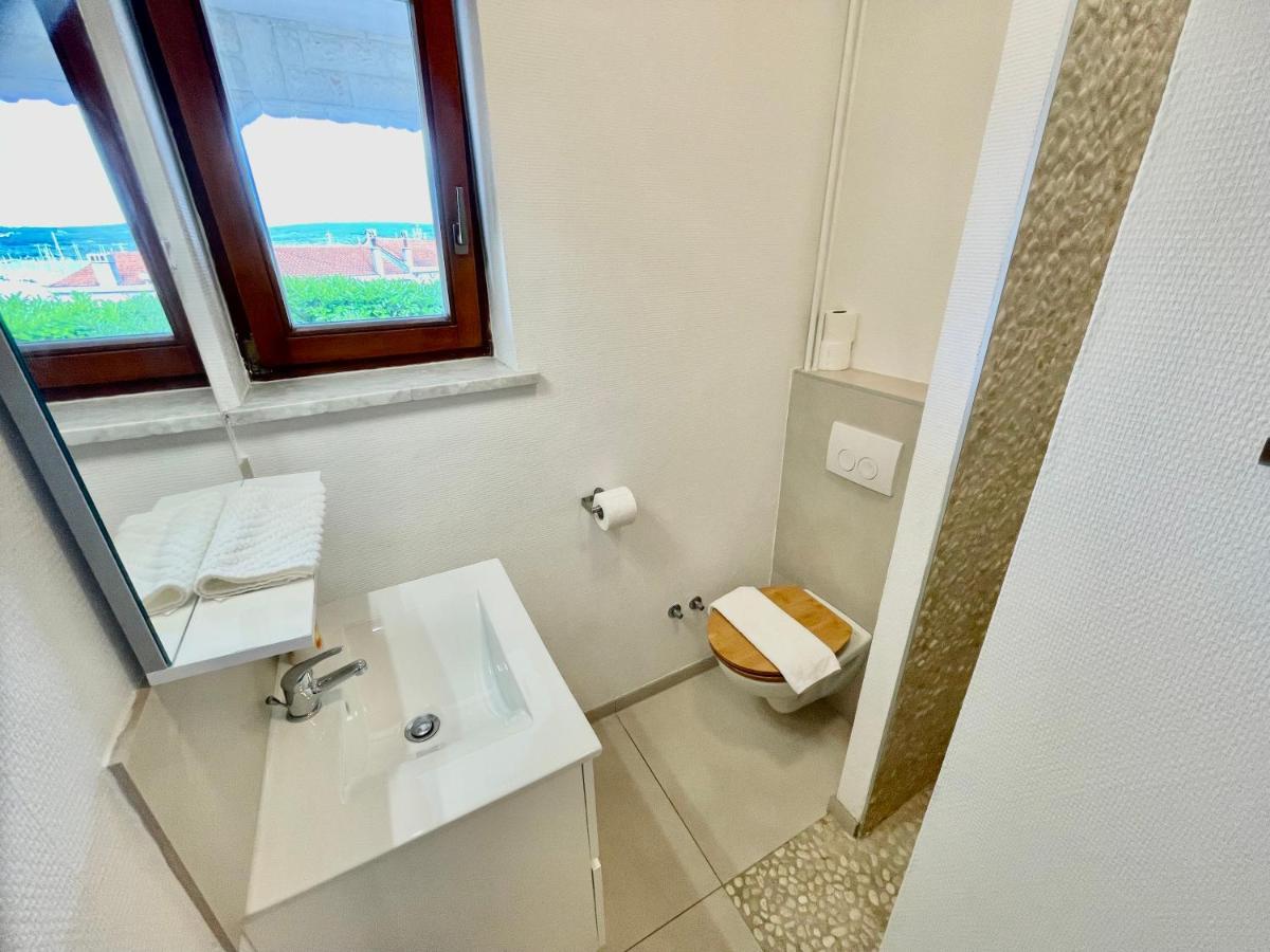 פונאנט Apartments Monika Bed & Breakfast 236 מראה חיצוני תמונה